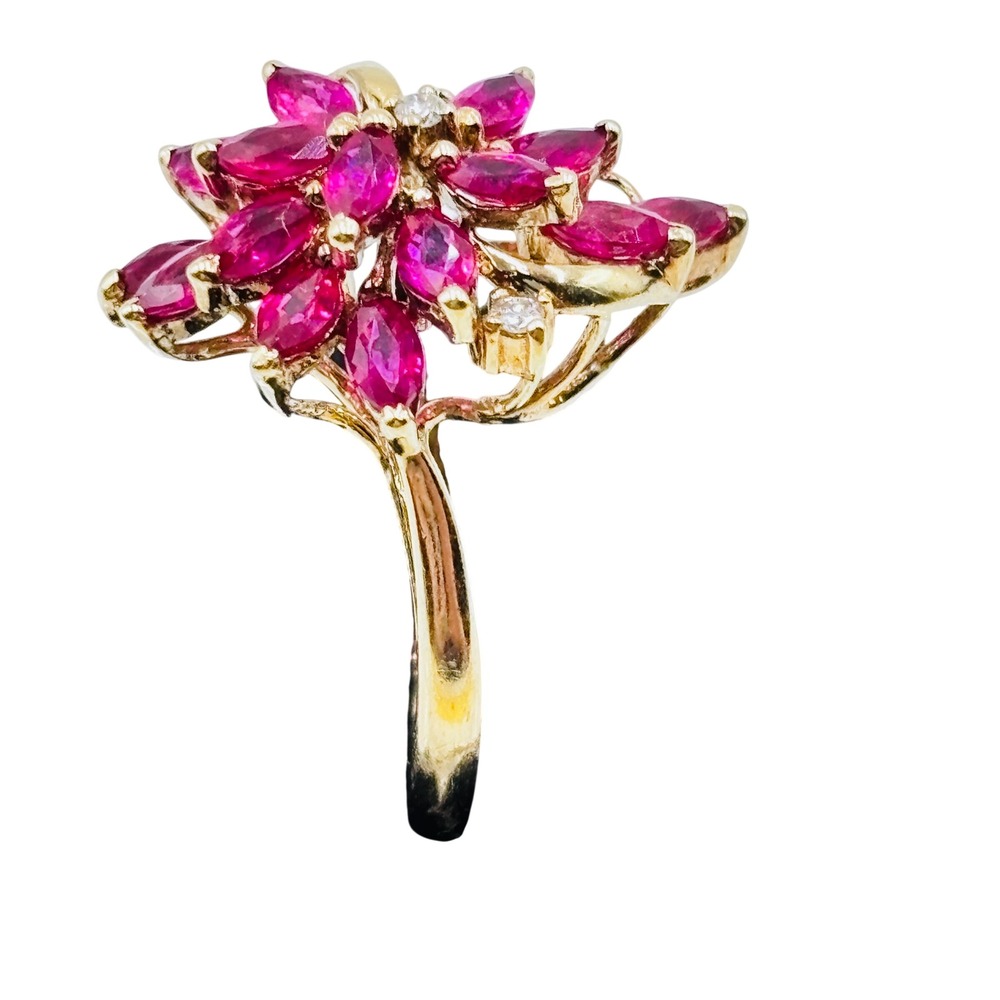Vintage 14K Yellow Gold Ruby Diamond Floral Cluster Cocktail Ring Size 7.5